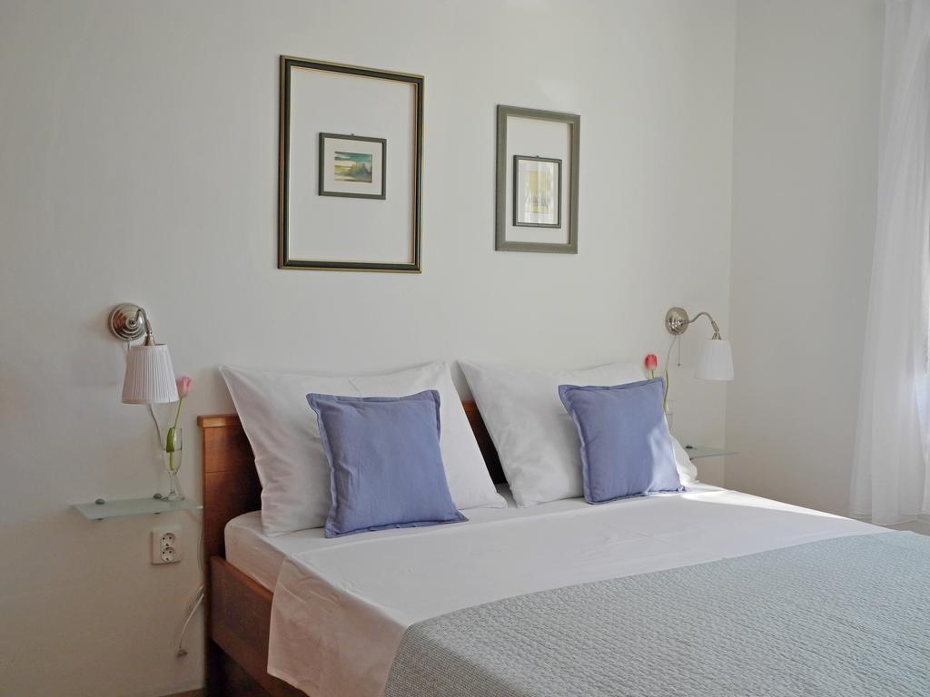 Apartments & Room Paula Stobrec Room photo